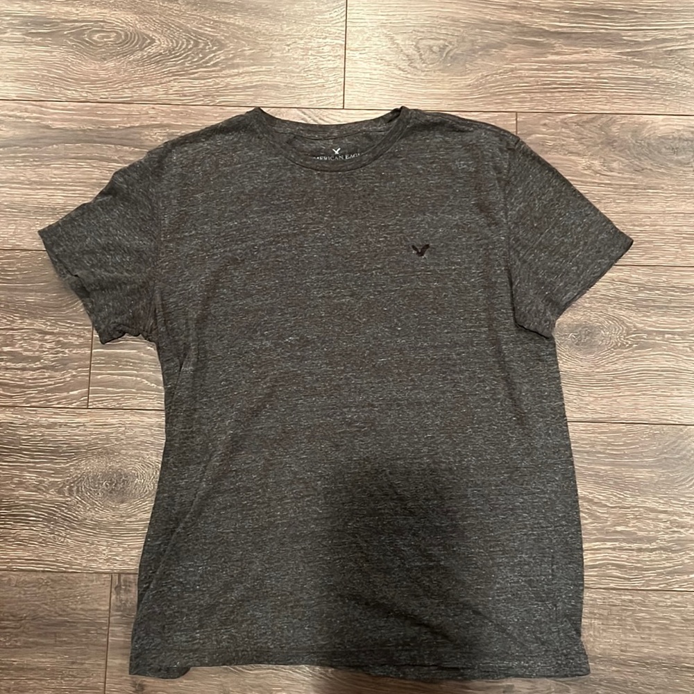 Mens American Eagle T-Shirt Size L